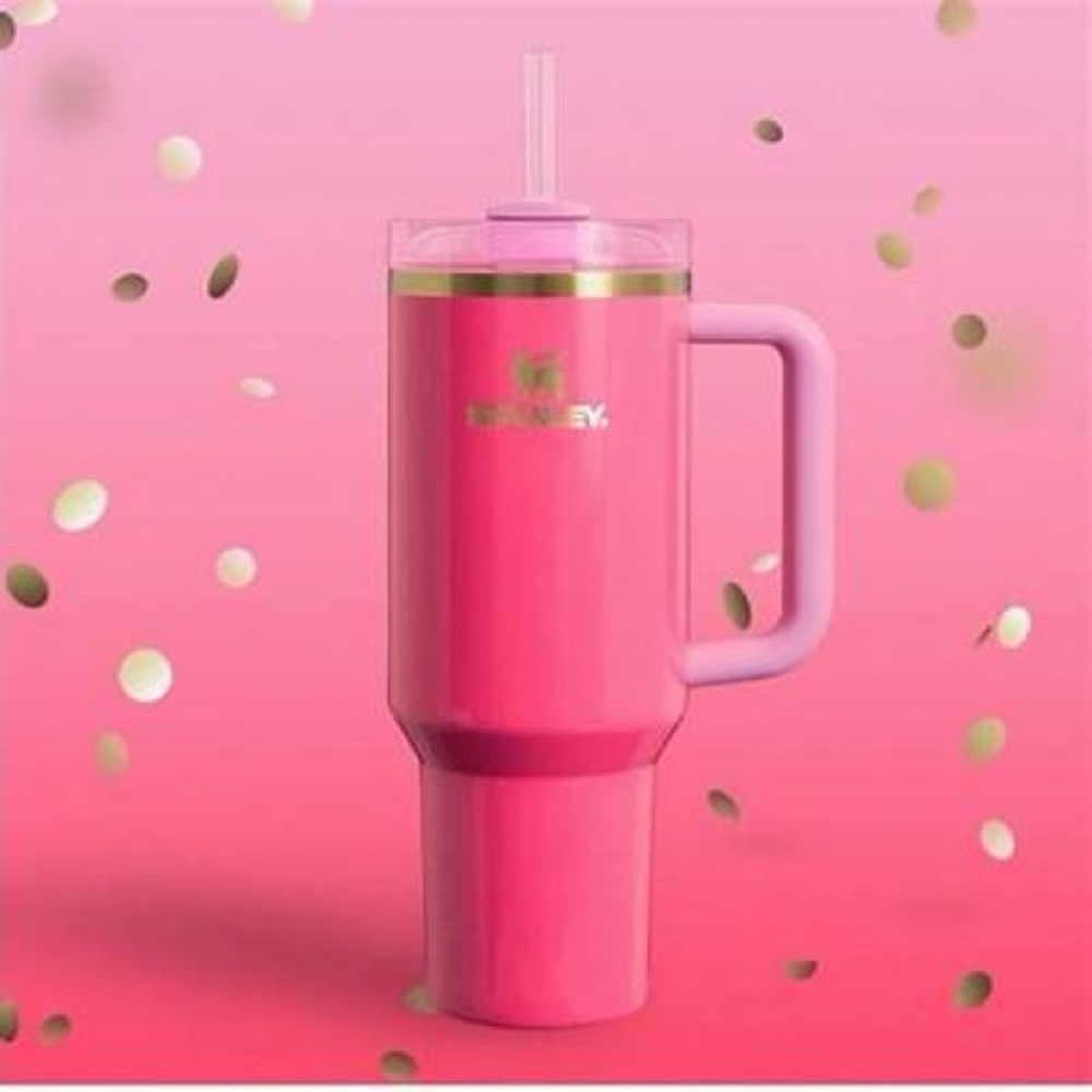 Stanley THE QUENCHER H2.0
FLOWSTATE™ TUMBLER | 40 OZ